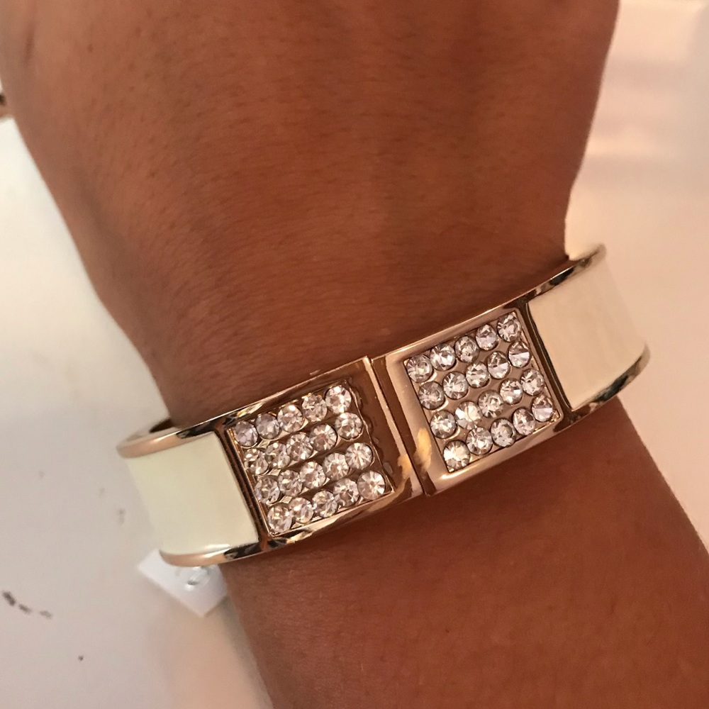 NEW CHARMING CHARLIE BRACELET | ARM CANDY